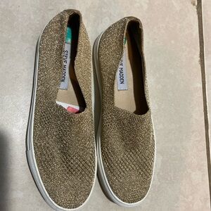 Women’s gold size 8 slip on sneaker